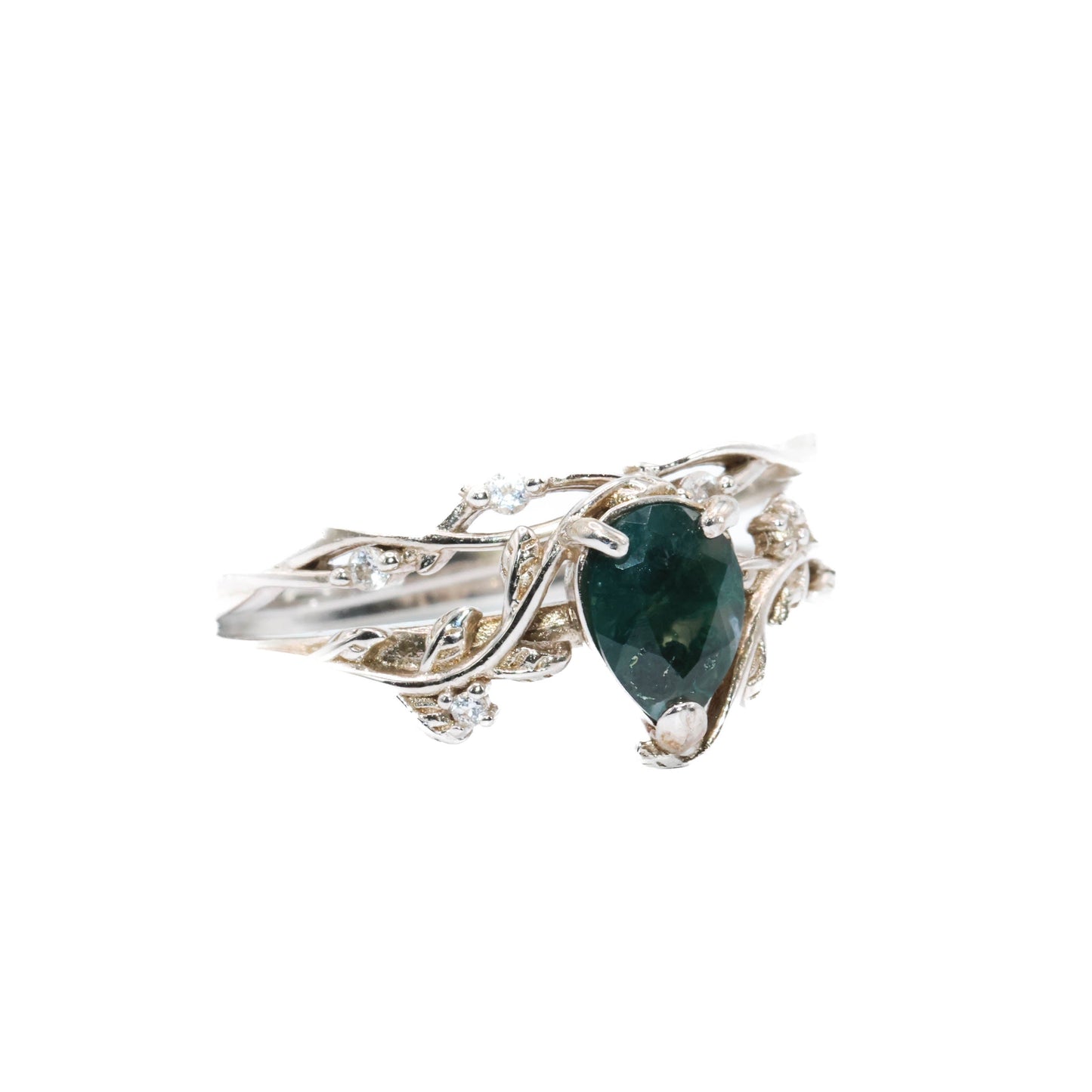 Arwen - Moss Agate Ring